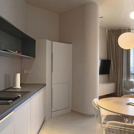 Skyview Apartamento